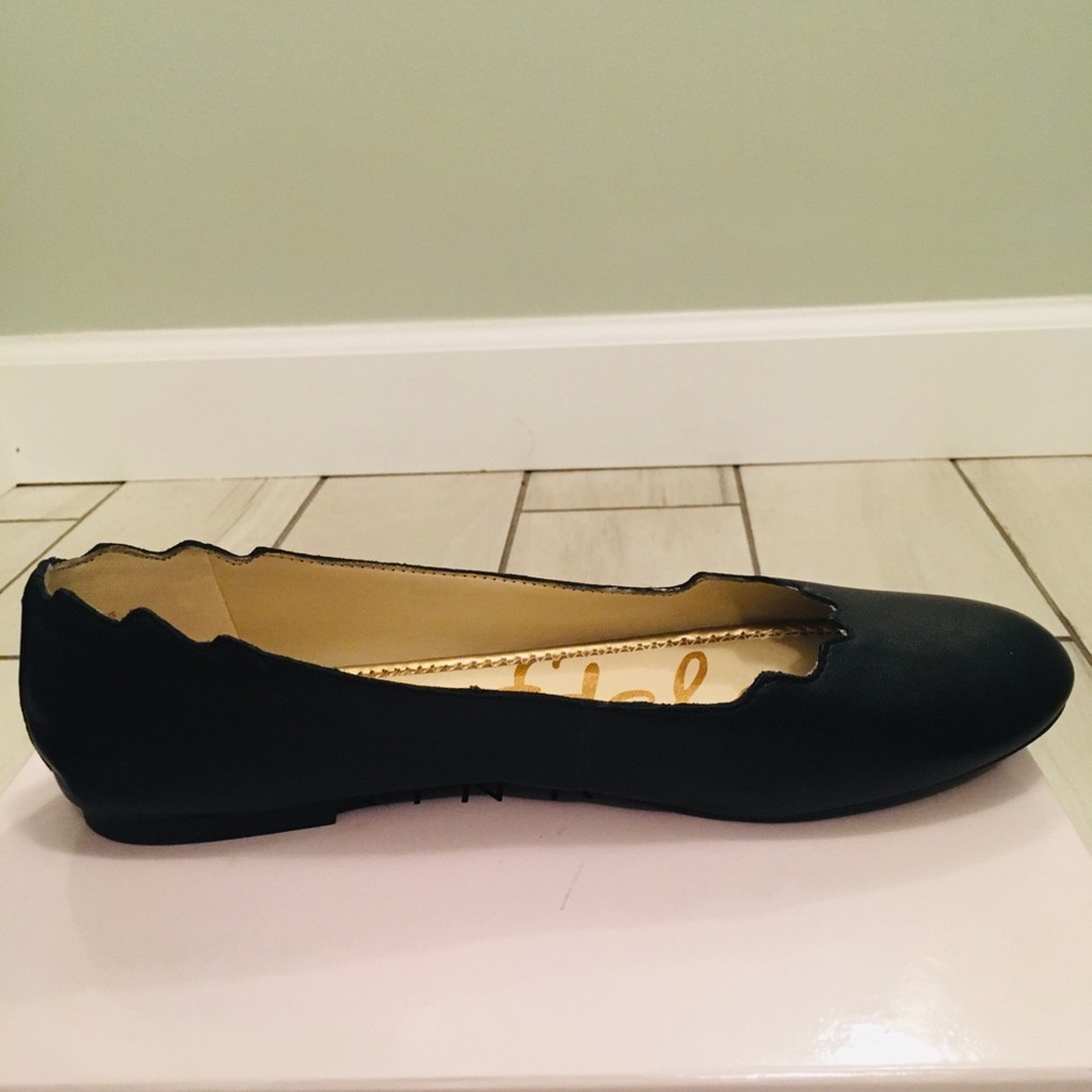 Black Flats - image 4